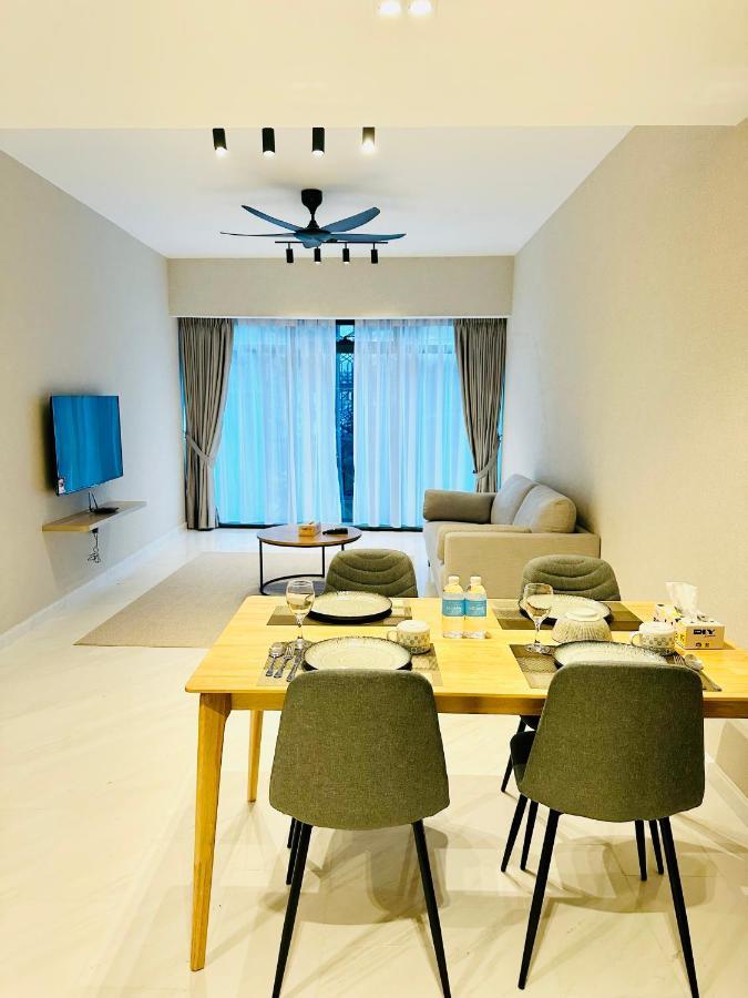 Luxury Suites At Eaton Klcc Kuala Lumpur Luaran gambar