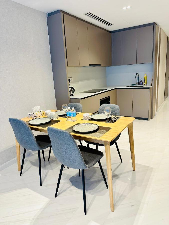 Luxury Suites At Eaton Klcc Kuala Lumpur Luaran gambar