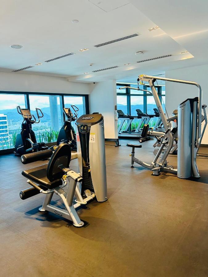 Luxury Suites At Eaton Klcc Kuala Lumpur Luaran gambar